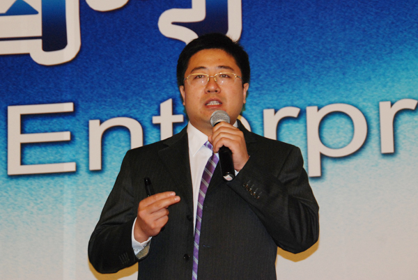 華為企業(yè)聯(lián)絡中心產(chǎn)品規(guī)劃總監(jiān)王俊海