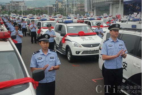 海能達正式交付福建省公安應急通信車項目